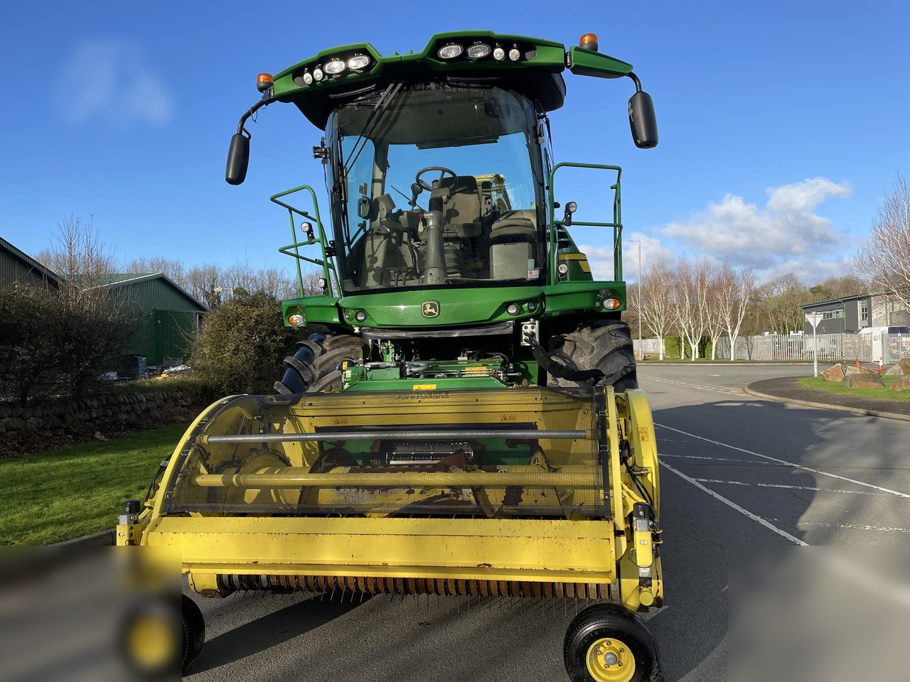 2018 JOHN DEERE 8400 - Ensileuse: photos 5 2018 JOHN DEERE 8400 - Ensileuse: photos 5