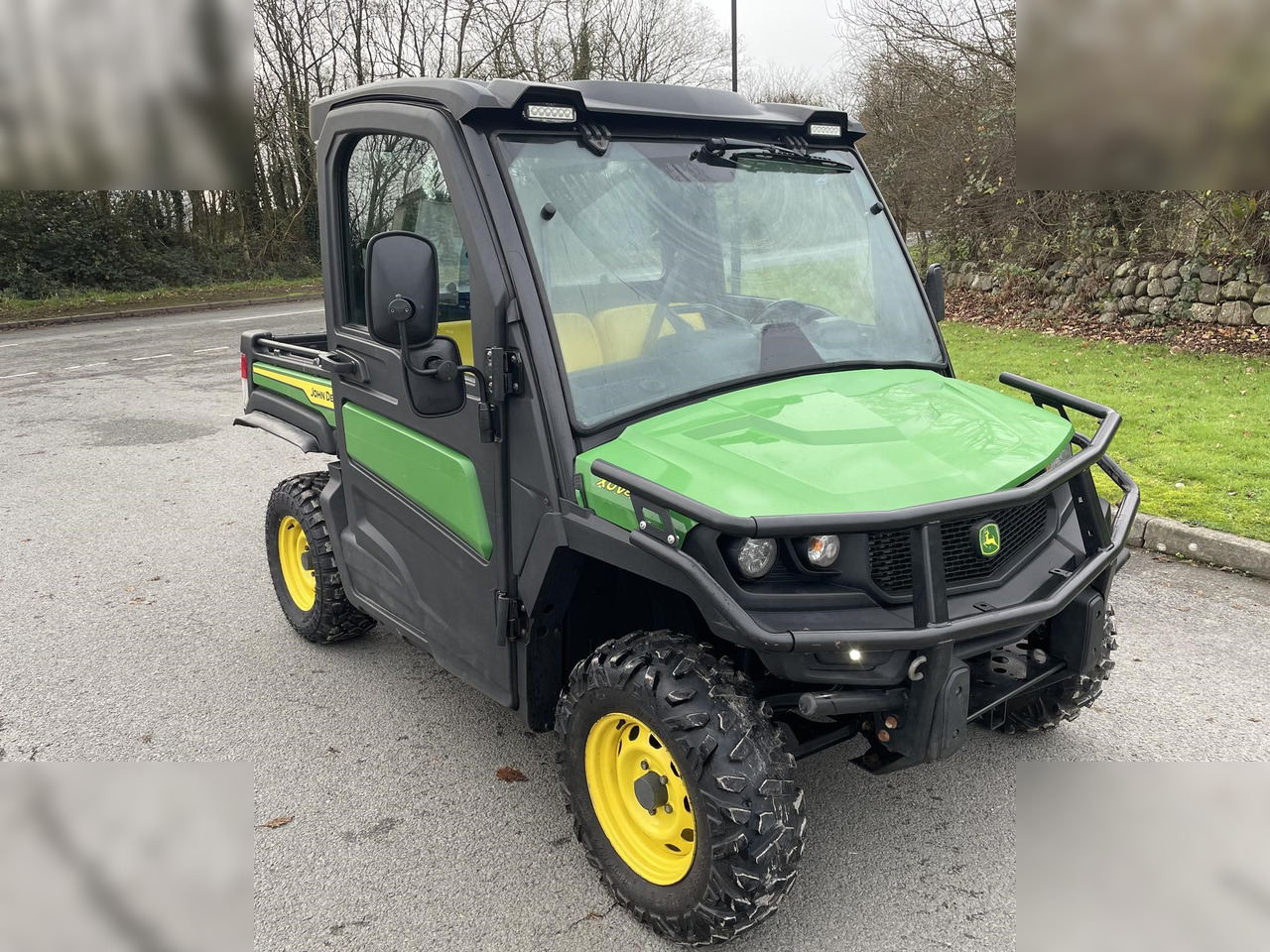2023 JOHN DEERE GATOR XUV 865M - Véhicule de voirie/ Spécial: photos 1 2023 JOHN DEERE GATOR XUV 865M - Véhicule de voirie/ Spécial: photos 1