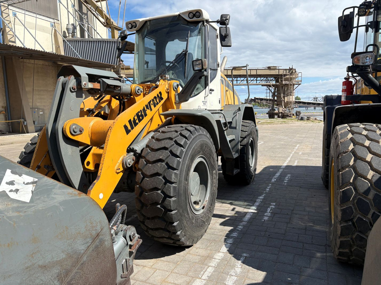 Liebherr L538 - Chargeuse sur pneus: photos 4 Liebherr L538 - Chargeuse sur pneus: photos 4