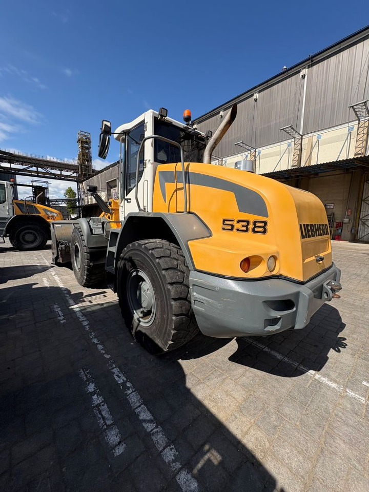 Liebherr L538 - Chargeuse sur pneus: photos 5 Liebherr L538 - Chargeuse sur pneus: photos 5