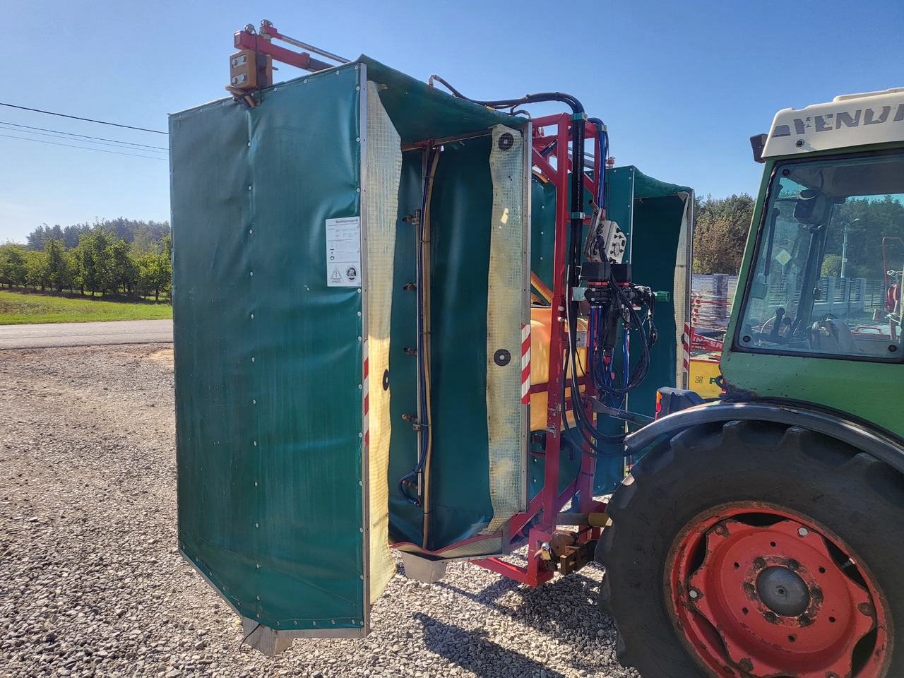 LiPCO T5G A2 Tunelspritze opryskiwacz tunelowy - Pulvé porté: photos 3 LiPCO T5G A2 Tunelspritze opryskiwacz tunelowy - Pulvé porté: photos 3