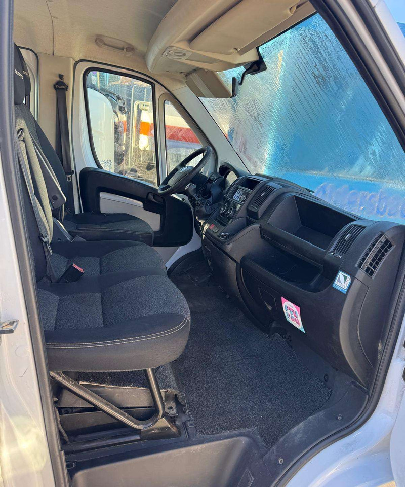 Fiat Ducato - Fourgon utilitaire: photos 3 Fiat Ducato - Fourgon utilitaire: photos 3