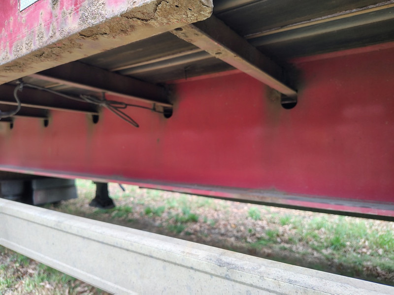 Semi-remorque plateau ES-GE 3-sal-39-na: photos 9 Semi-remorque plateau ES-GE 3-sal-39-na: photos 9