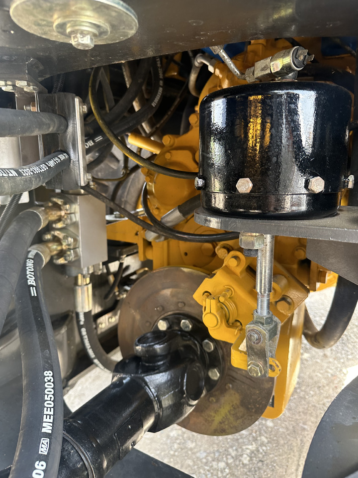 Chargeuse sur pneus SDLG L958F  China brand low price  5 ton class front loader strong power: photos 6