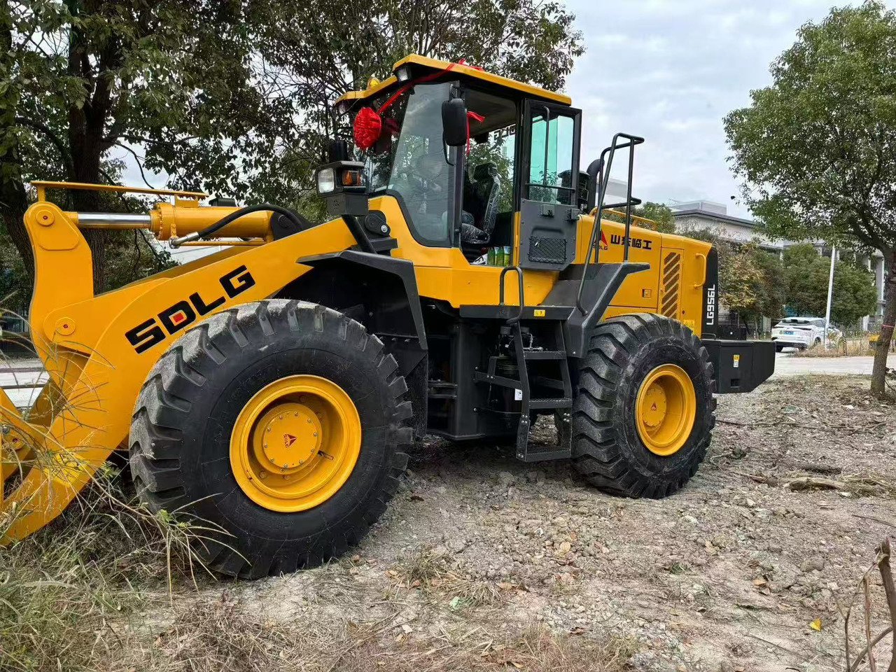 SDLG LG956L - Chargeuse sur pneus: photos 3 SDLG LG956L - Chargeuse sur pneus: photos 3