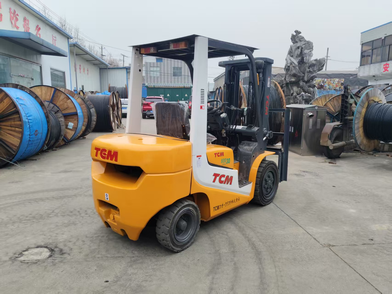 TCM FD30 Japan brand used 3 ton 4.5m diesel forklift Customizable mast clamps - Chariot élévateur diesel: photos 5 TCM FD30 Japan brand used 3 ton 4.5m diesel forklift Customizable mast clamps - Chariot élévateur diesel: photos 5