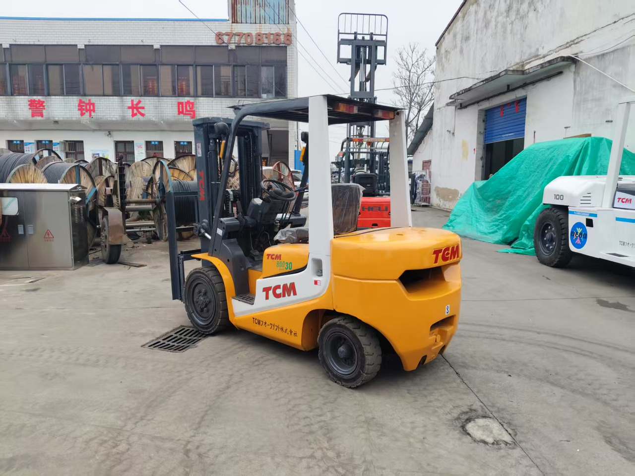 TCM FD30 Japan brand used 3 ton 4.5m diesel forklift Customizable mast clamps - Chariot élévateur diesel: photos 4 TCM FD30 Japan brand used 3 ton 4.5m diesel forklift Customizable mast clamps - Chariot élévateur diesel: photos 4
