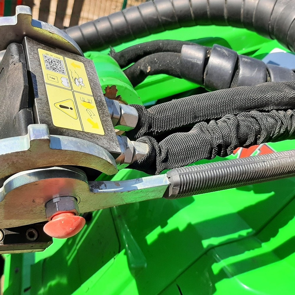 Avant 635 - Valet de ferme: photos 5 Avant 635 - Valet de ferme: photos 5