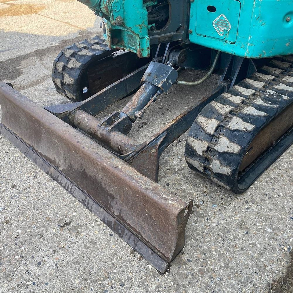 Kobelco SK 30 SR - 6E - Mini pelle: photos 3 Kobelco SK 30 SR - 6E - Mini pelle: photos 3