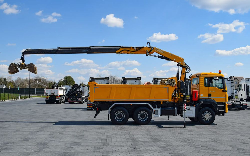 MAN TGS 26.400 / 6x4 / EURO 6 / UDT / HDS FASSI 165 / WYSUW x3 / ROTATOR / CHWYTAK / STEROWANIE RADIOWE / WZMOCNIONA RAMA / WYWROTKA / HYDROBURTA / AUTOMAT / 2017 / NOWE OPONY - 100% / NISKI PRZEBIEG - Autre matériel: photos 4 MAN TGS 26.400 / 6x4 / EURO 6 / UDT / HDS FASSI 165 / WYSUW x3 / ROTATOR / CHWYTAK / STEROWANIE RADIOWE / WZMOCNIONA RAMA / WYWROTKA / HYDROBURTA / AUTOMAT / 2017 / NOWE OPONY - 100% / NISKI PRZEBIEG - Autre matériel: photos 4