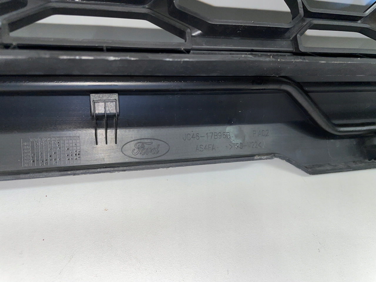 GRILL ZDERZAKA ZDERZAK ATRAPA FORD FMAX F MAX F-MAX T418584 - Pare-chocs pour Camion: photos 4 GRILL ZDERZAKA ZDERZAK ATRAPA FORD FMAX F MAX F-MAX T418584 - Pare-chocs pour Camion: photos 4