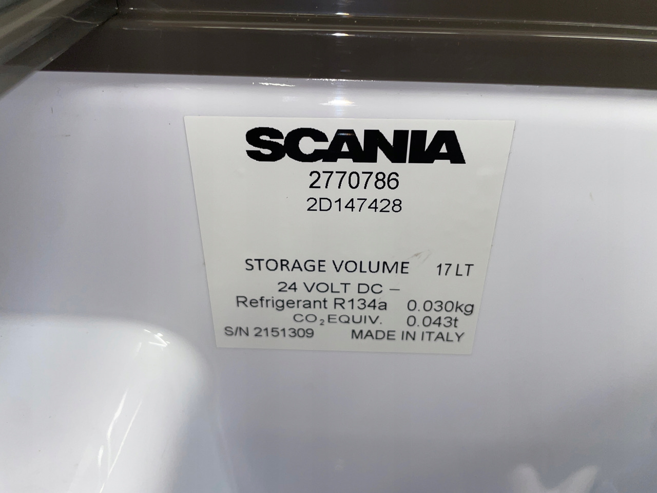 LODÓWKA CHŁODZIARKA SCANIA P G NGS 2770786 - Cabine et intérieur pour Camion: photos 5 LODÓWKA CHŁODZIARKA SCANIA P G NGS 2770786 - Cabine et intérieur pour Camion: photos 5