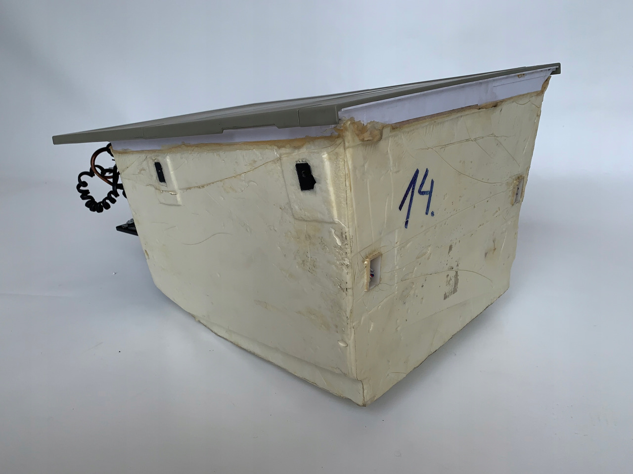 LODÓWKA VOLVO FH 4 FH4 - Cabine et intérieur pour Camion: photos 1 LODÓWKA VOLVO FH 4 FH4 - Cabine et intérieur pour Camion: photos 1