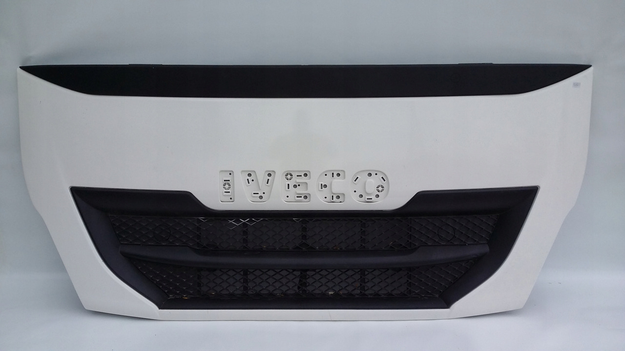 MASKA ATRAPA IVECO HI WAY NR 826 - Capot pour Camion: photos 1 MASKA ATRAPA IVECO HI WAY NR 826 - Capot pour Camion: photos 1