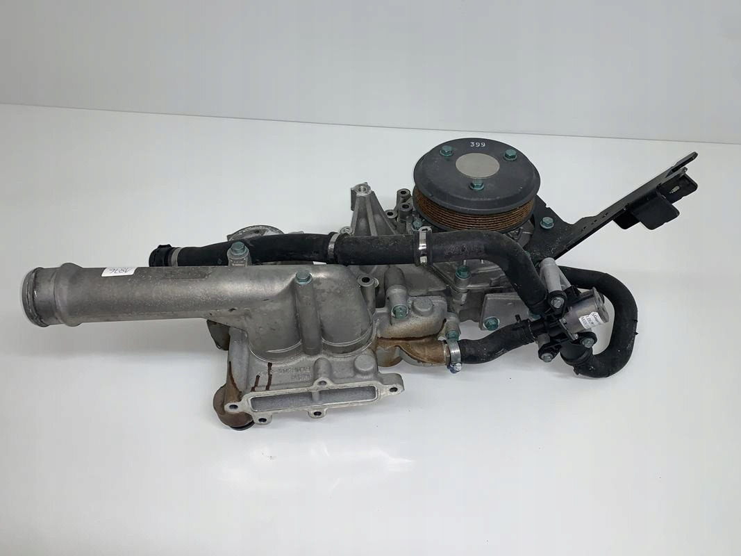 OBUDOWA POMPY WODY MAN TGX TGS EURO 6 D2676 - Pompe à liquide de refroidissement pour Camion: photos 3 OBUDOWA POMPY WODY MAN TGX TGS EURO 6 D2676 - Pompe à liquide de refroidissement pour Camion: photos 3