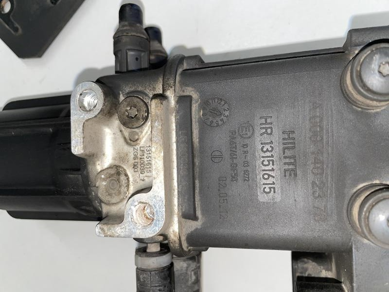 POMPA ADBLUE MERCEDES ACTROS MP4 MP 4 A0001402378 - AdBlue réservoir pour Camion: photos 4 POMPA ADBLUE MERCEDES ACTROS MP4 MP 4 A0001402378 - AdBlue réservoir pour Camion: photos 4