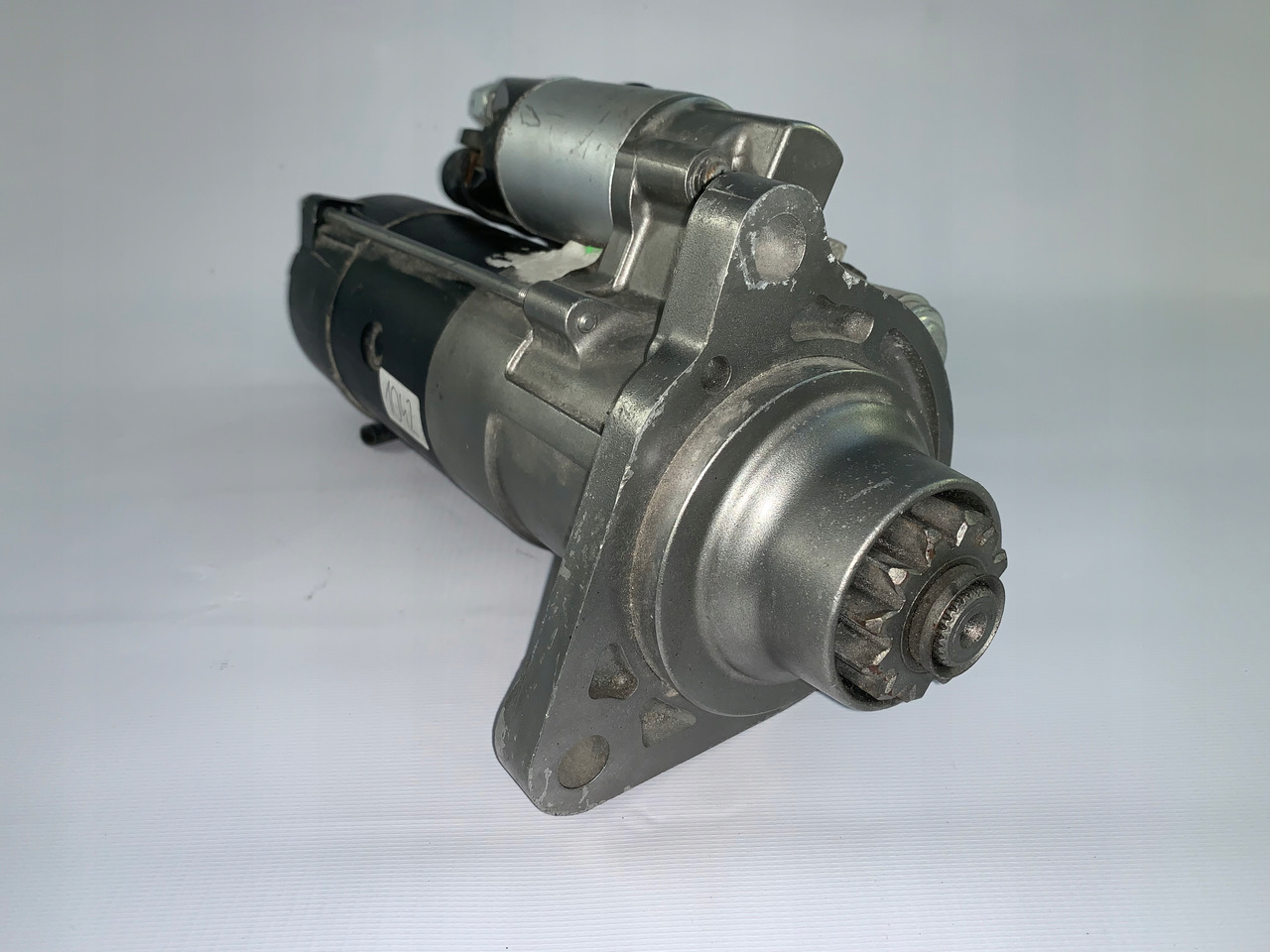 ROZRUSZNIK IVECO STRALIS TRAKKER - Démarreur pour Camion: photos 1 ROZRUSZNIK IVECO STRALIS TRAKKER - Démarreur pour Camion: photos 1