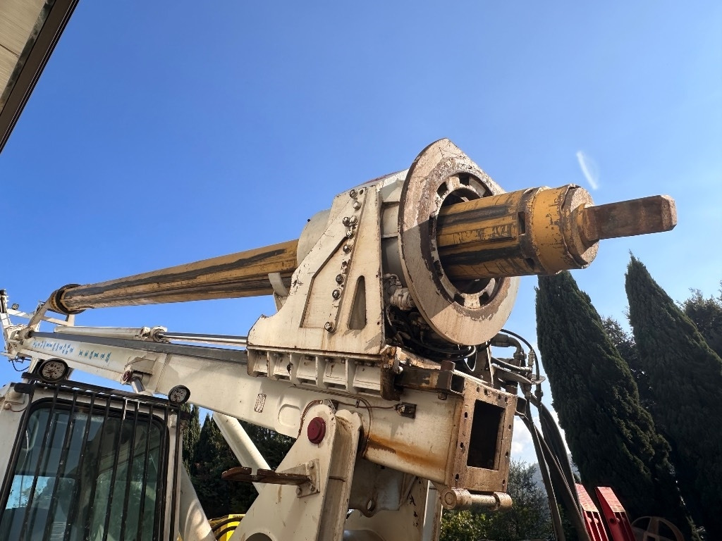 Mât de battage Mait HR130: photos 13 Mât de battage Mait HR130: photos 13