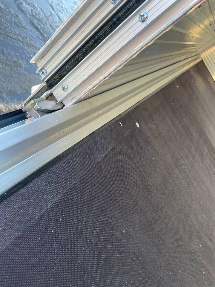 Volvo FM 330 - Camion fourgon: photos 2 Volvo FM 330 - Camion fourgon: photos 2