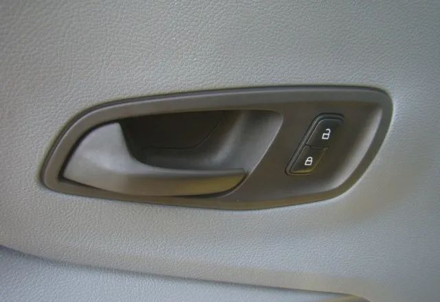 Utilitaire plateau Ford TRANSIT SKRZYNIA: photos 17