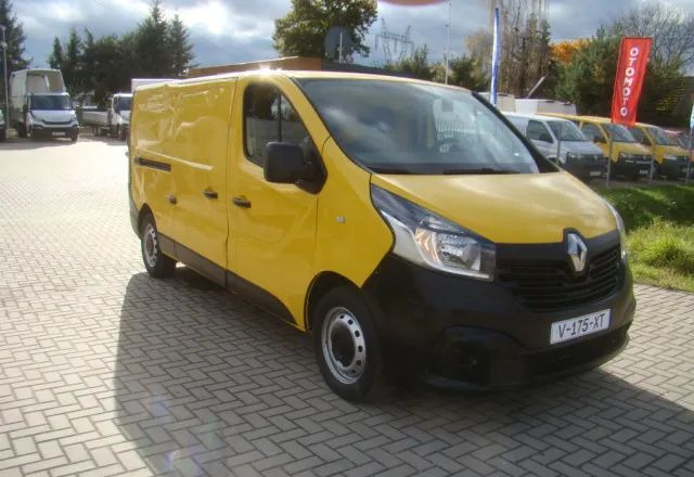 Renault TRAFIC - Fourgon utilitaire: photos 3 Renault TRAFIC - Fourgon utilitaire: photos 3