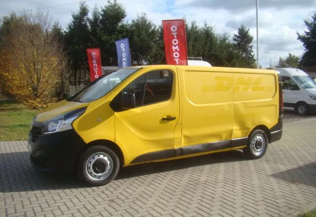 Renault TRAFIC - Fourgon utilitaire: photos 2 Renault TRAFIC - Fourgon utilitaire: photos 2