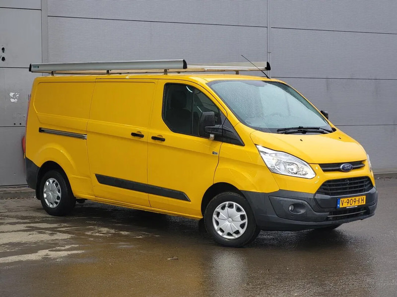 Ford Transit Custom - Fourgonnette: photos 3 Ford Transit Custom - Fourgonnette: photos 3