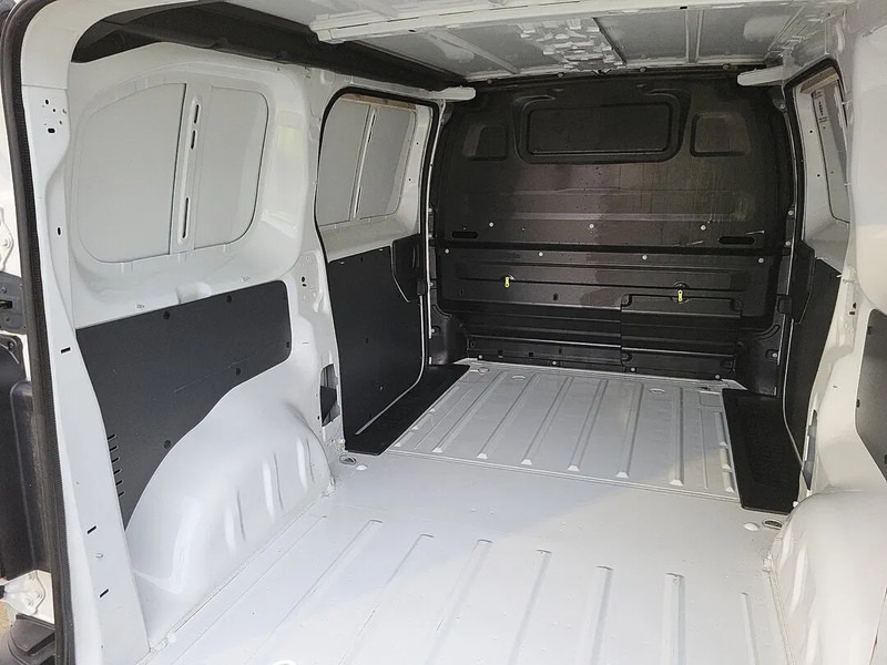 Peugeot Expert L2H1 Automatic Clima Cruise Navi Parkingsensors Euro6 2020 - Fourgonnette, Utilitaire double cabine: photos 5 Peugeot Expert L2H1 Automatic Clima Cruise Navi Parkingsensors Euro6 2020 - Fourgonnette, Utilitaire double cabine: photos 5