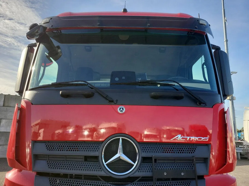 Mercedes-Benz Actros Actros 1942 - Tracteur routier: photos 4 Mercedes-Benz Actros Actros 1942 - Tracteur routier: photos 4