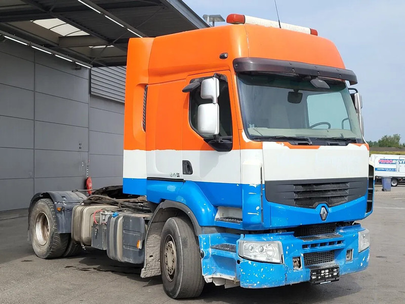 Renault Premium 450 !! WATER LEAK FROM RESERVOIR TANK!! - Tracteur routier: photos 4 Renault Premium 450 !! WATER LEAK FROM RESERVOIR TANK!! - Tracteur routier: photos 4