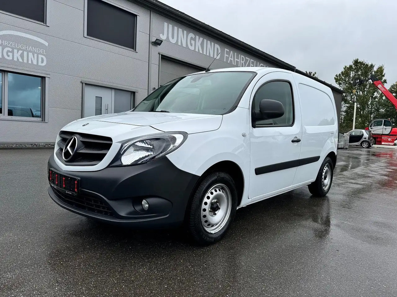 Mercedes-Benz Citan 111 CDI Lang Klima AHK - Fourgon utilitaire: photos 1 Mercedes-Benz Citan 111 CDI Lang Klima AHK - Fourgon utilitaire: photos 1
