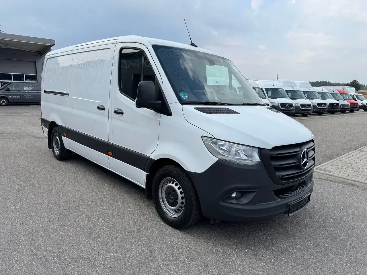 Mercedes-Benz Sprinter 316 CDI Flach Lang Klima MBUX - Fourgon utilitaire: photos 2 Mercedes-Benz Sprinter 316 CDI Flach Lang Klima MBUX - Fourgon utilitaire: photos 2