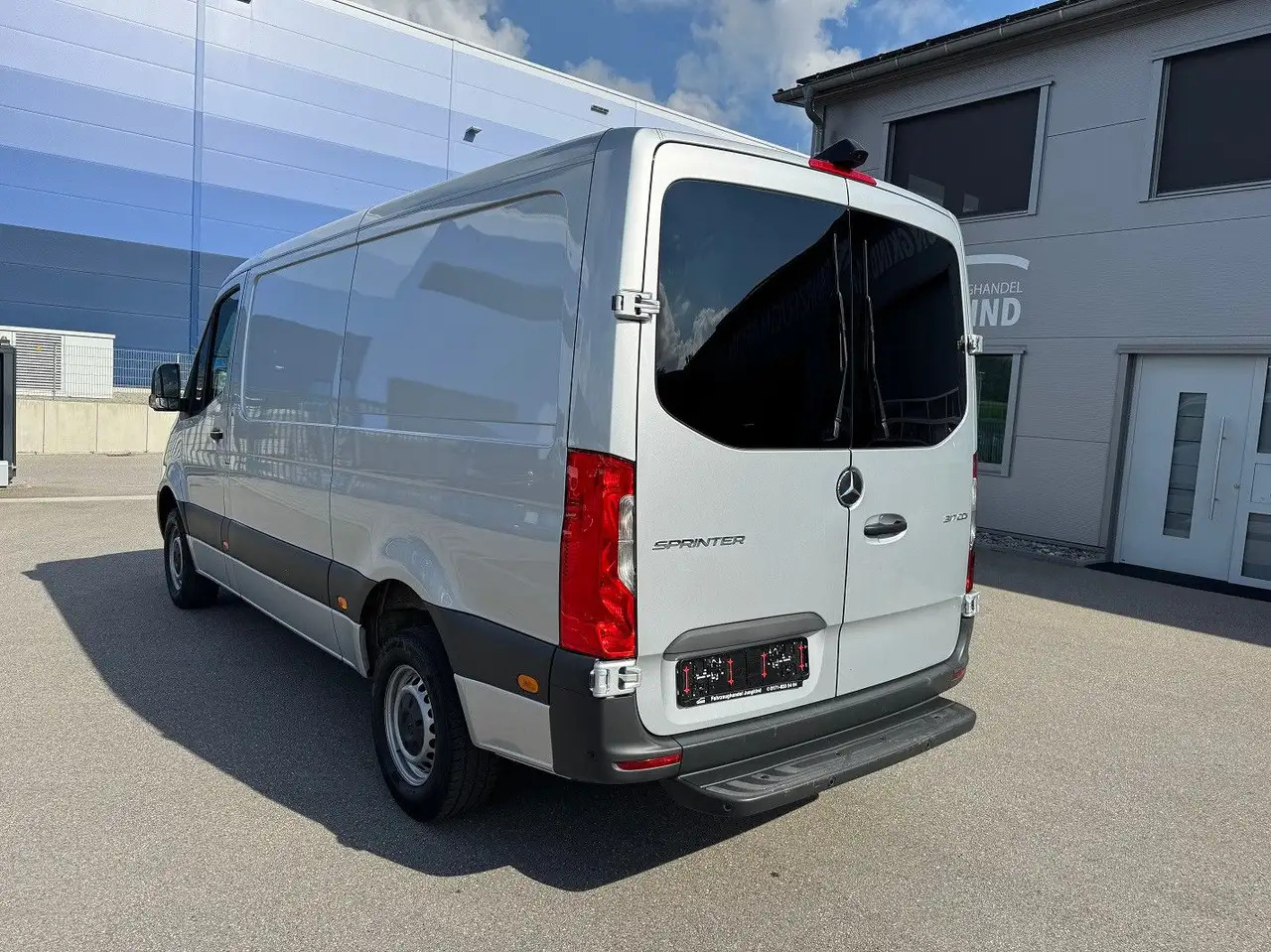 Mercedes-Benz Sprinter 317 CDI Lang Silber MBUX RWD Klima - Fourgon utilitaire: photos 5 Mercedes-Benz Sprinter 317 CDI Lang Silber MBUX RWD Klima - Fourgon utilitaire: photos 5