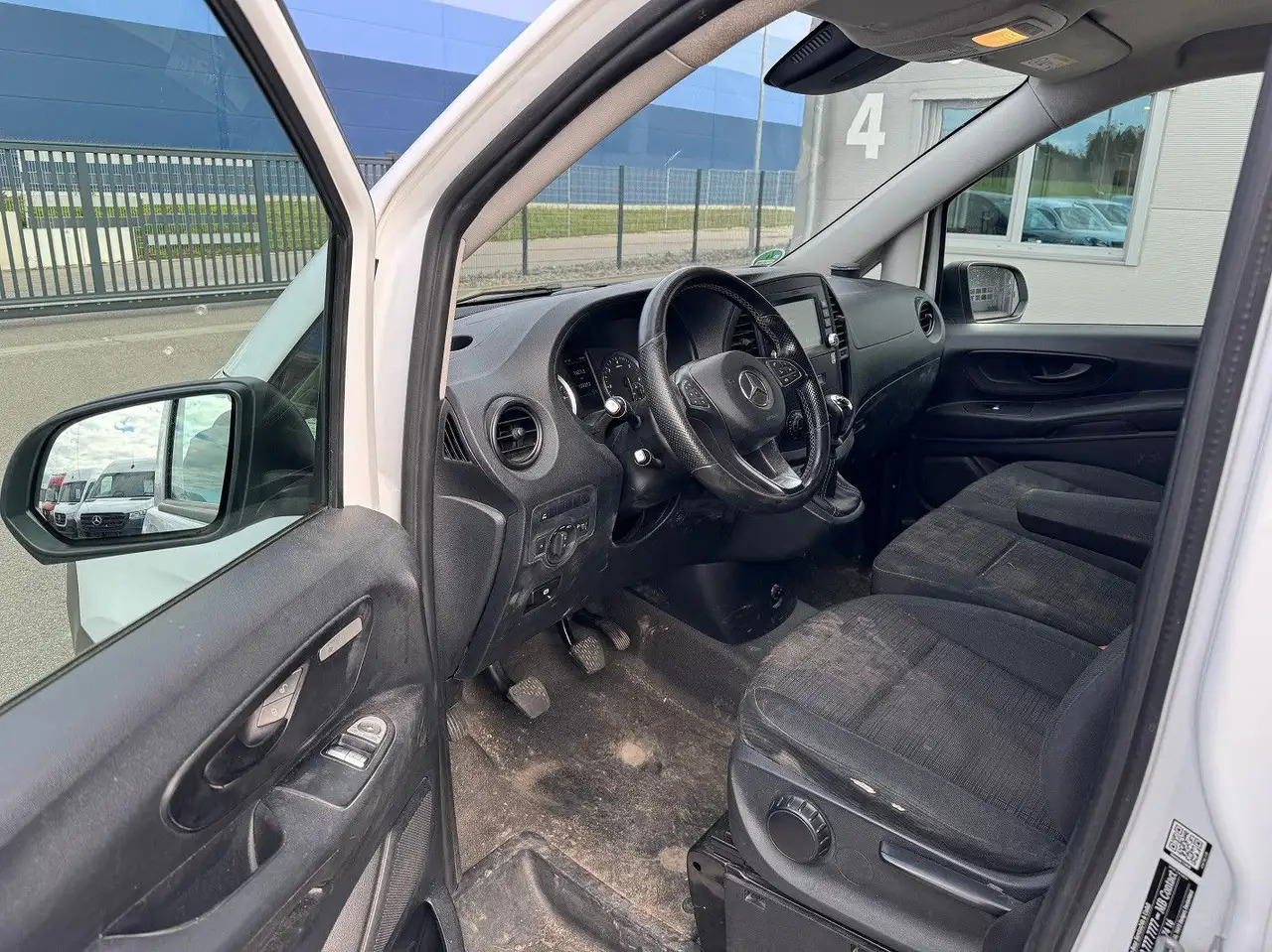 Mercedes-Benz Vito 114 CDI Lang Klima AHK - Fourgon utilitaire: photos 5 Mercedes-Benz Vito 114 CDI Lang Klima AHK - Fourgon utilitaire: photos 5