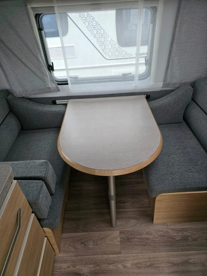 Fendt Bianco Activ 390 FHS Dusche, 1.700 KG-Fahrwerk - Caravane: photos 4 Fendt Bianco Activ 390 FHS Dusche, 1.700 KG-Fahrwerk - Caravane: photos 4