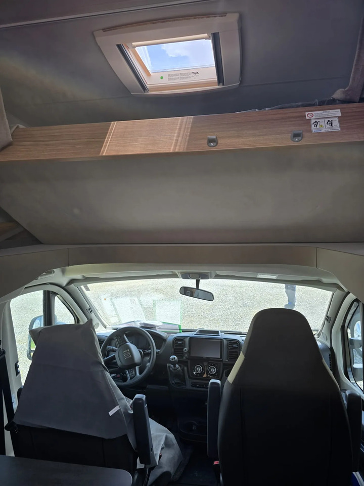 Weinsberg CaraHome 550 MG Aufbauklima., Markise, AHK - Camping-car capucine: photos 5 Weinsberg CaraHome 550 MG Aufbauklima., Markise, AHK - Camping-car capucine: photos 5