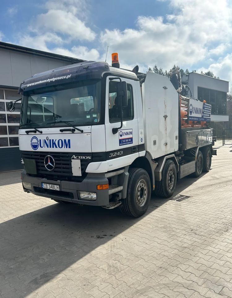 Mercedes-Benz ACTROS 3243 KAISER AQUASTER WUKO - Camion vidangeur: photos 3 Mercedes-Benz ACTROS 3243 KAISER AQUASTER WUKO - Camion vidangeur: photos 3