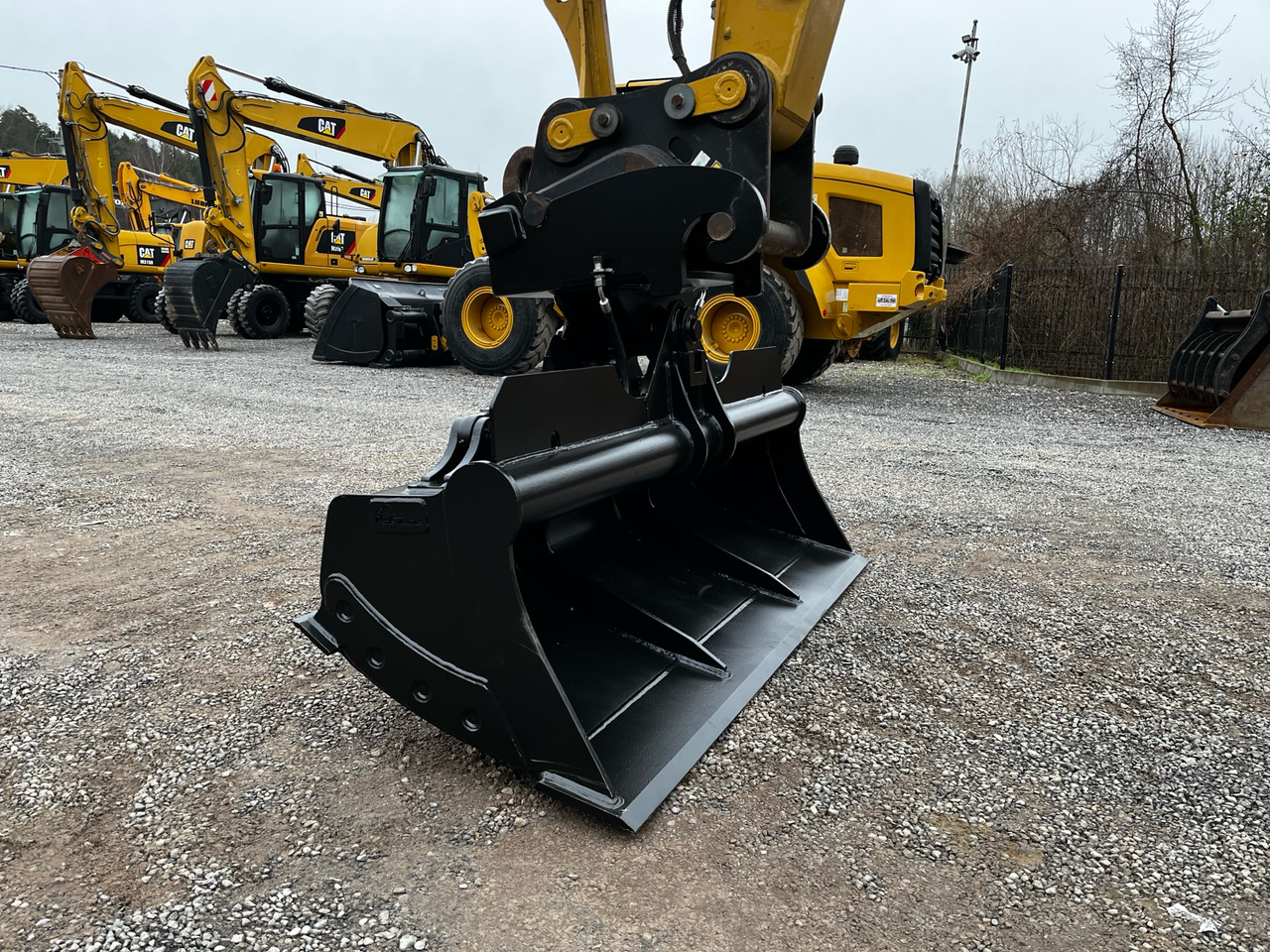 Łyżka skarpowa hydraulicznie uchylna Verachtert CW40 - Godet pour pelle: photos 2 Łyżka skarpowa hydraulicznie uchylna Verachtert CW40 - Godet pour pelle: photos 2