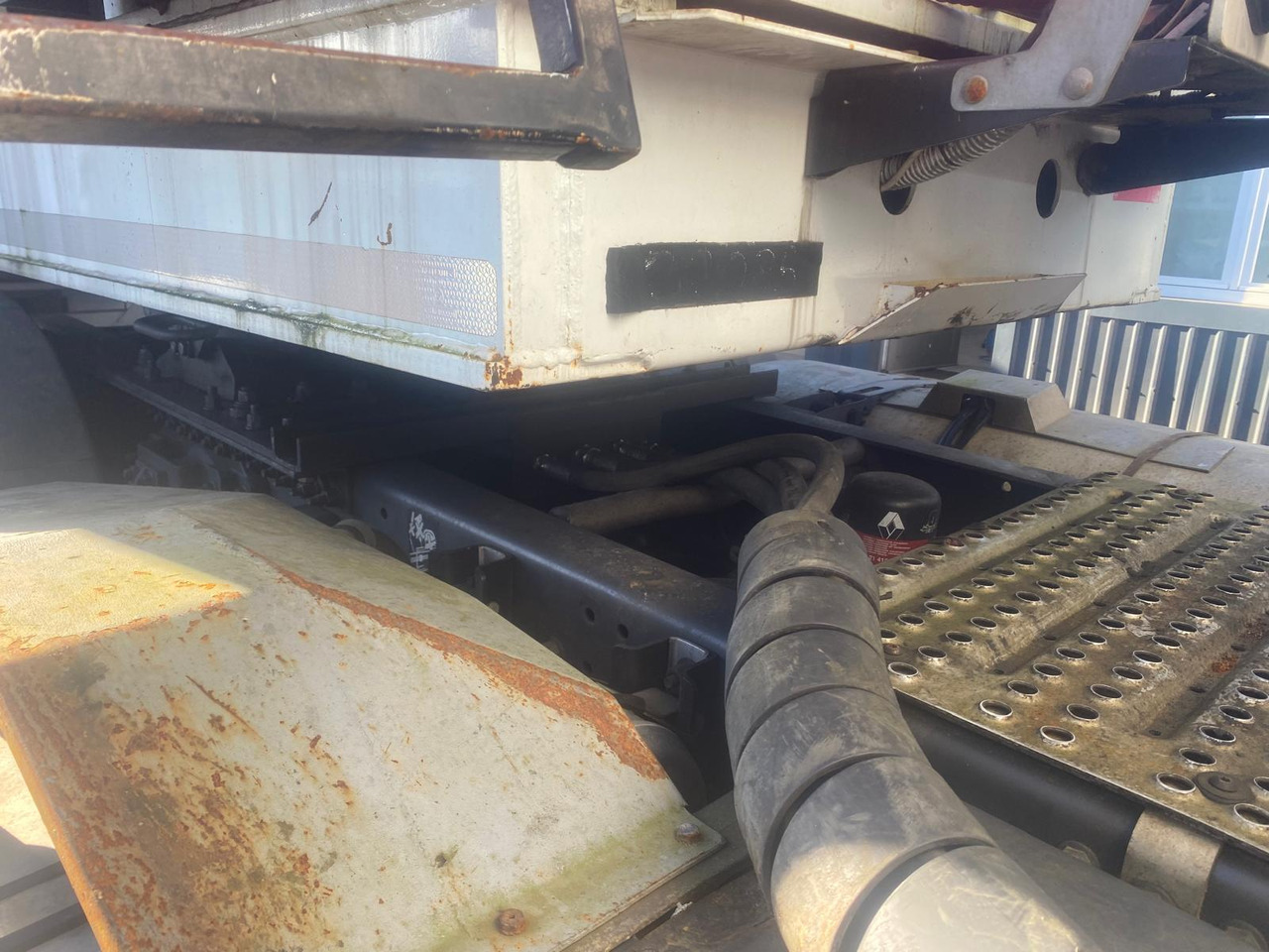 Camion benne RENAULT T460: photos 14