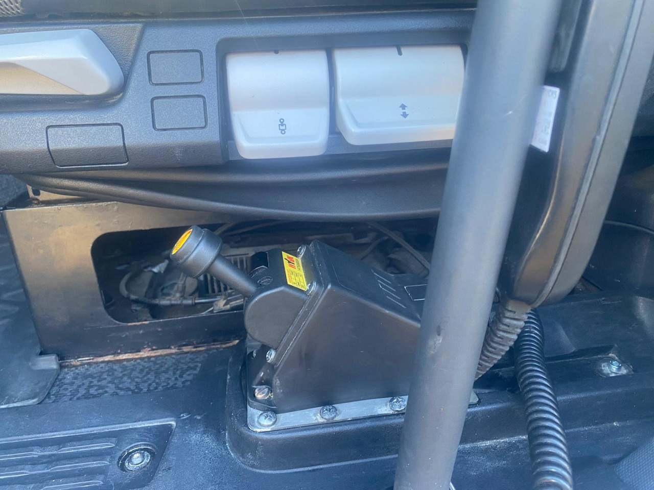 Camion benne RENAULT T460: photos 17