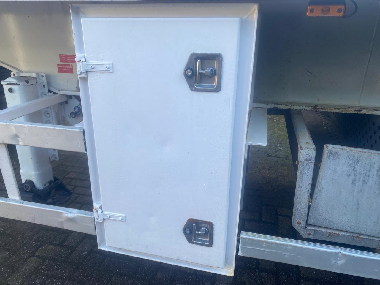 Camion benne RENAULT T460: photos 7