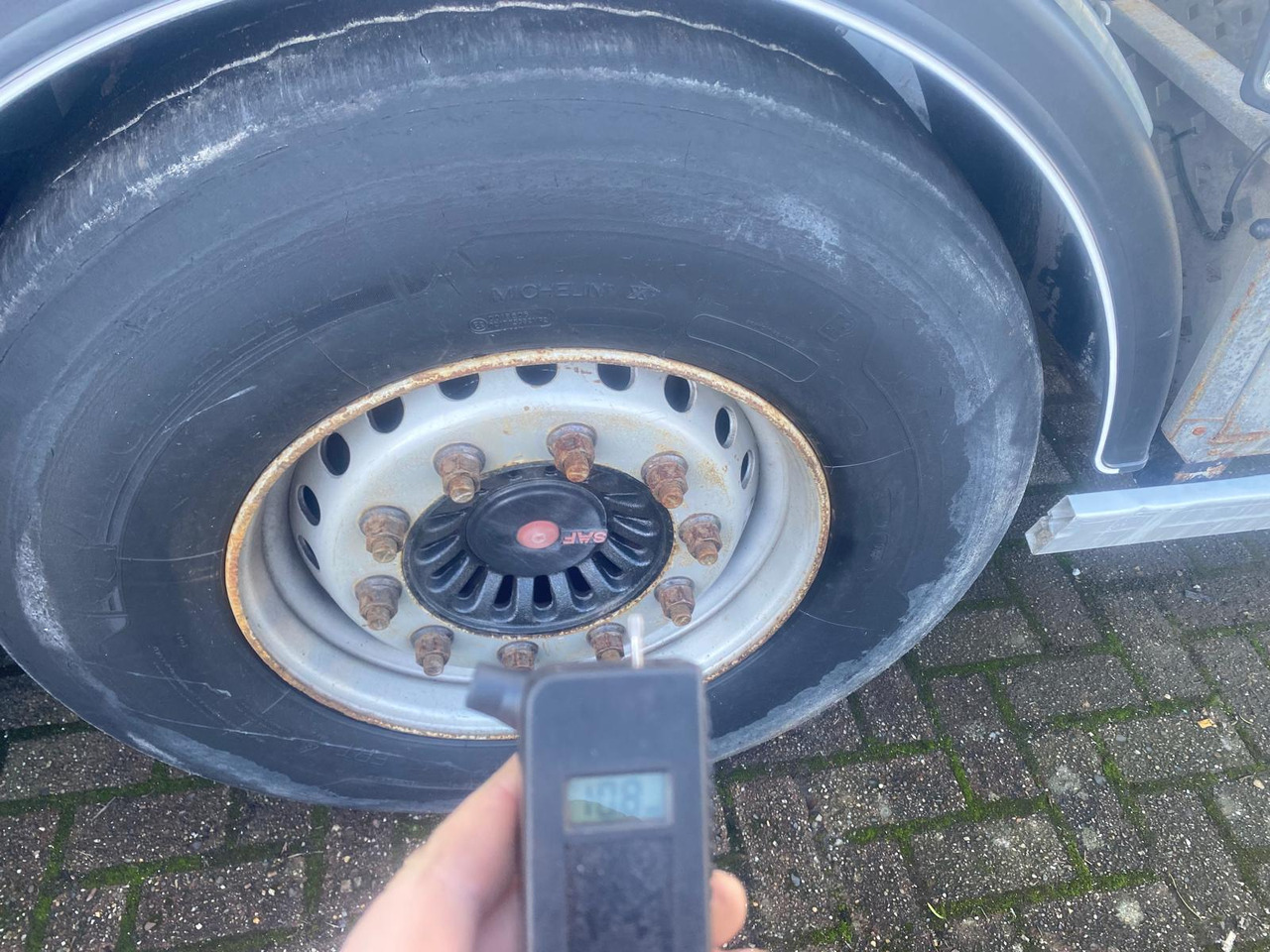 Camion benne RENAULT T460: photos 31