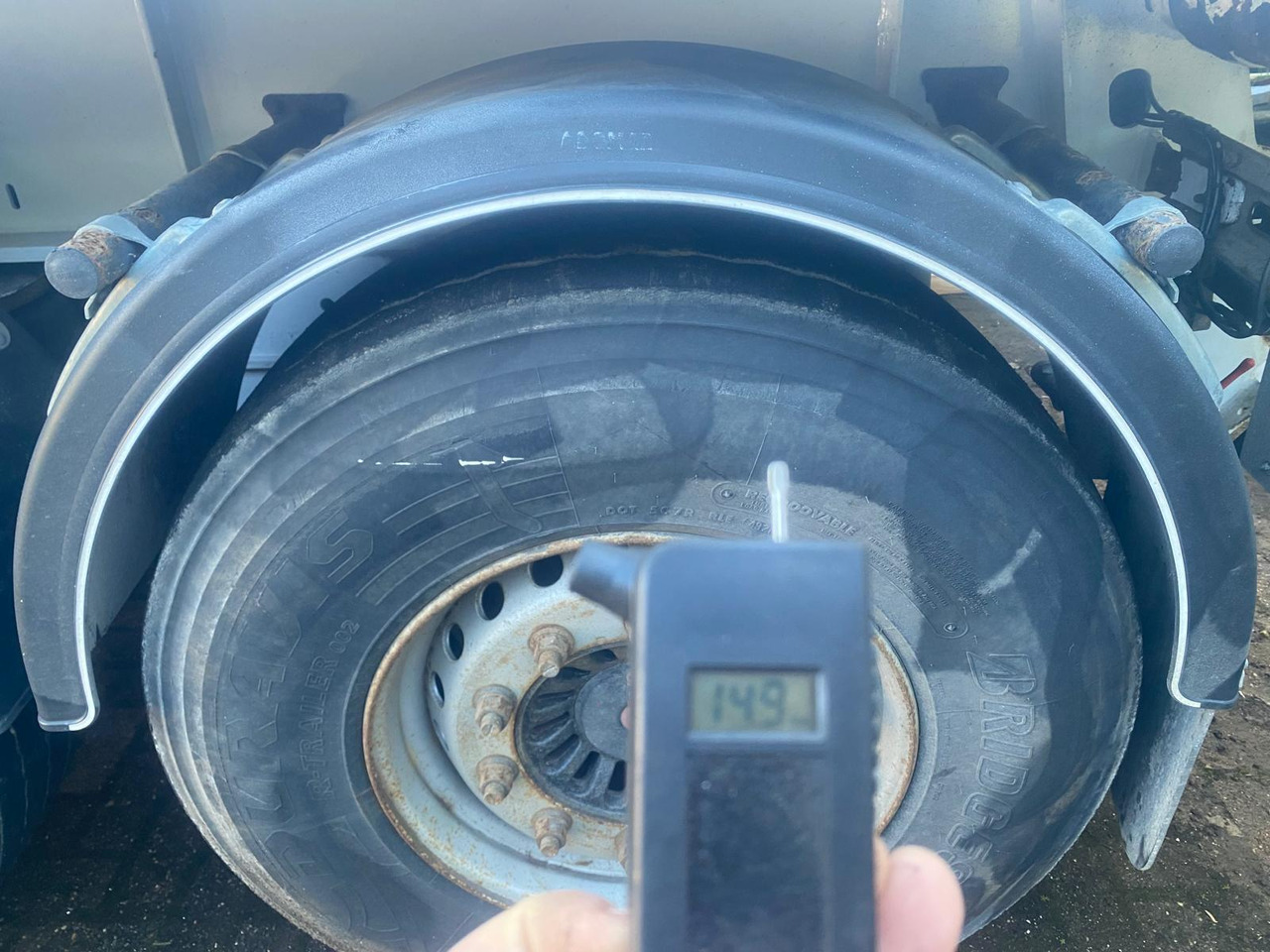 Camion benne RENAULT T460: photos 26