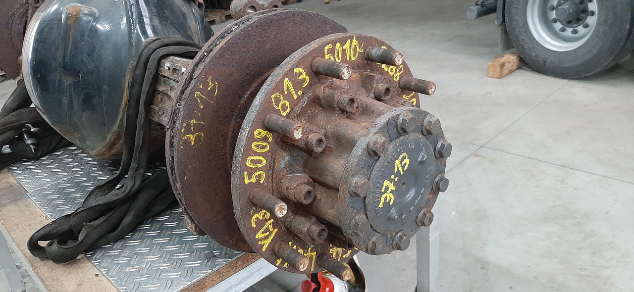 Gebrauchte MAN TGX 26.440 XXL, Vorderachse, Artikel - Nr. : 81.35010 - 6288 - Essieu avant pour Camion: photos 1 Gebrauchte MAN TGX 26.440 XXL, Vorderachse, Artikel - Nr. : 81.35010 - 6288 - Essieu avant pour Camion: photos 1