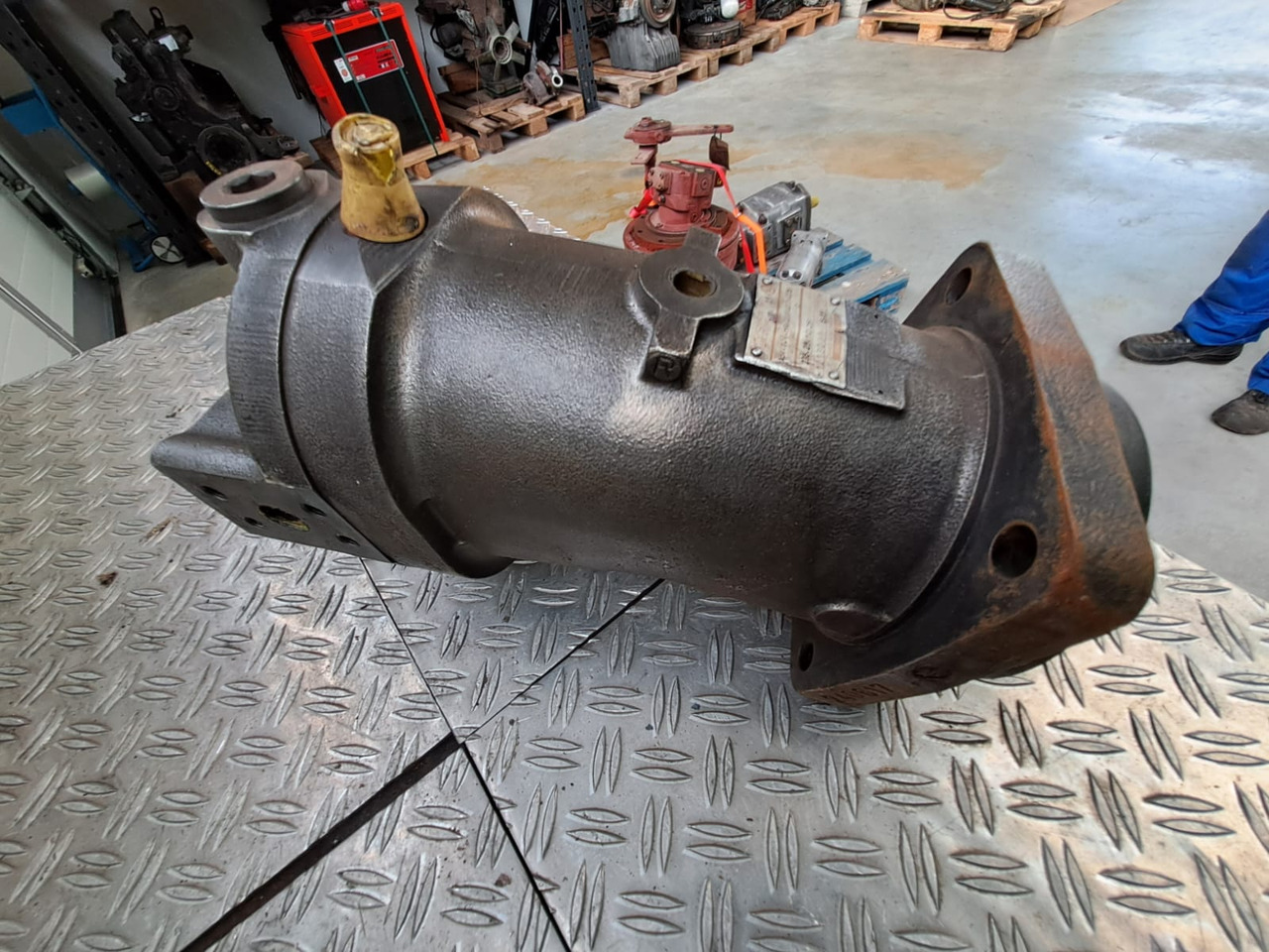 HYDROMATIK AV6 107 HA 2 FZ 1 075 - Moteur hydraulique pour Matériel industriel: photos 1 HYDROMATIK AV6 107 HA 2 FZ 1 075 - Moteur hydraulique pour Matériel industriel: photos 1