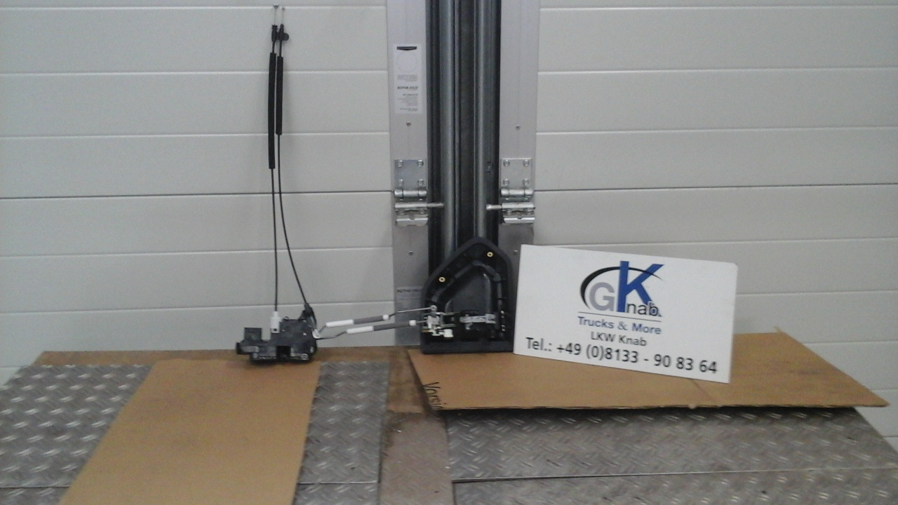 Neuwertige Türschloss Zentralverriegelung links, MAN TGM / TG3, Artikel - Nr.: 81.62680 - 5025 - Portière et pièces pour Camion: photos 2 Neuwertige Türschloss Zentralverriegelung links, MAN TGM / TG3, Artikel - Nr.: 81.62680 - 5025 - Portière et pièces pour Camion: photos 2