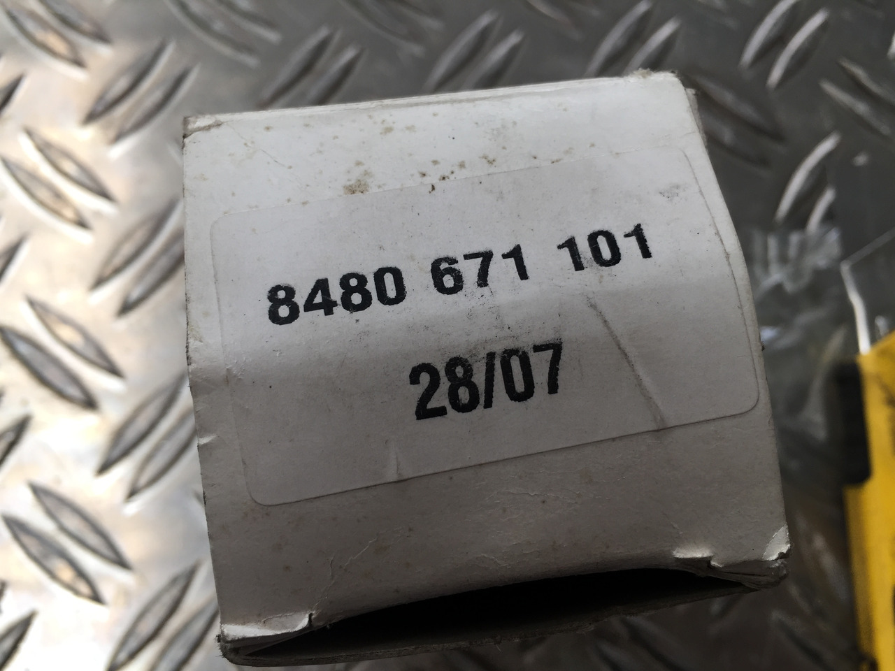 Neuwertiger MAN TGA, TGX, TGS Hydrauliköl - Filtereinsatz, Artikel - Nr. : 81.67506 - 6020 - Filtre hydraulique pour Camion: photos 5 Neuwertiger MAN TGA, TGX, TGS Hydrauliköl - Filtereinsatz, Artikel - Nr. : 81.67506 - 6020 - Filtre hydraulique pour Camion: photos 5