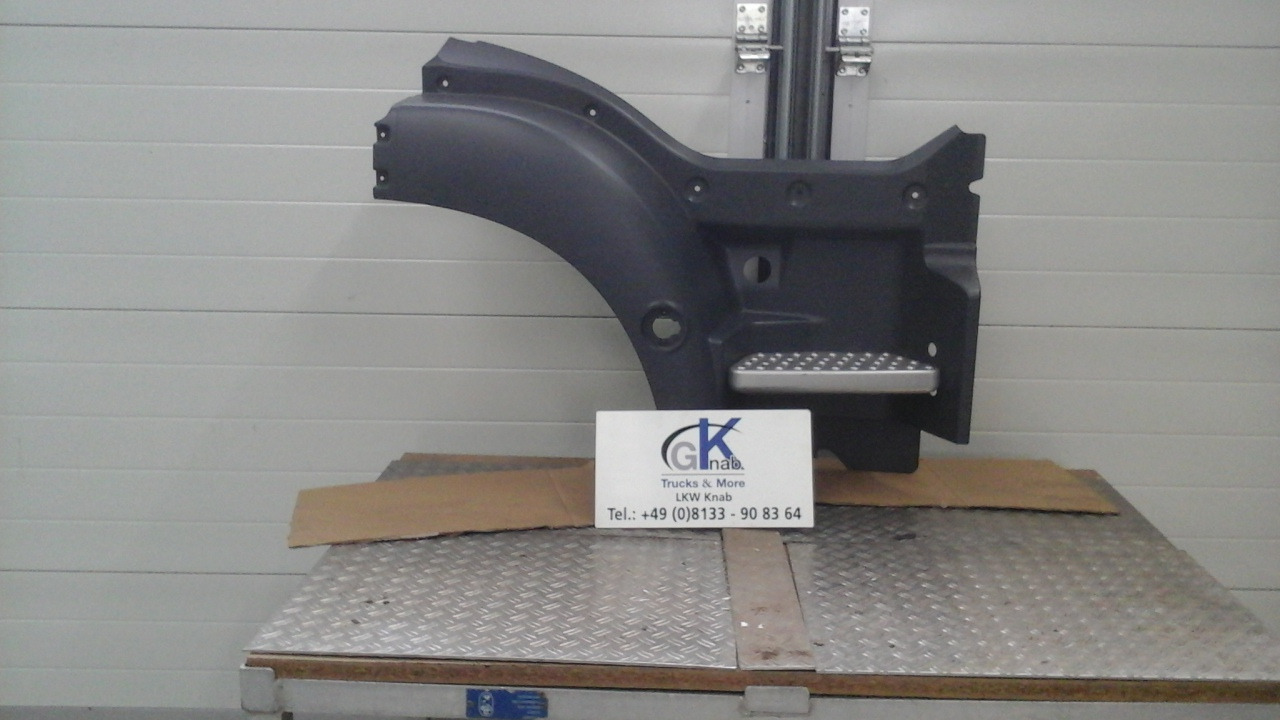 Neuwertiger MAN TGM / TG3 Einstiegkotflügel kurz, komplett, rechts Artikel - Nr.: 81.61520 - 0210 - Aile pour Camion: photos 2 Neuwertiger MAN TGM / TG3 Einstiegkotflügel kurz, komplett, rechts Artikel - Nr.: 81.61520 - 0210 - Aile pour Camion: photos 2