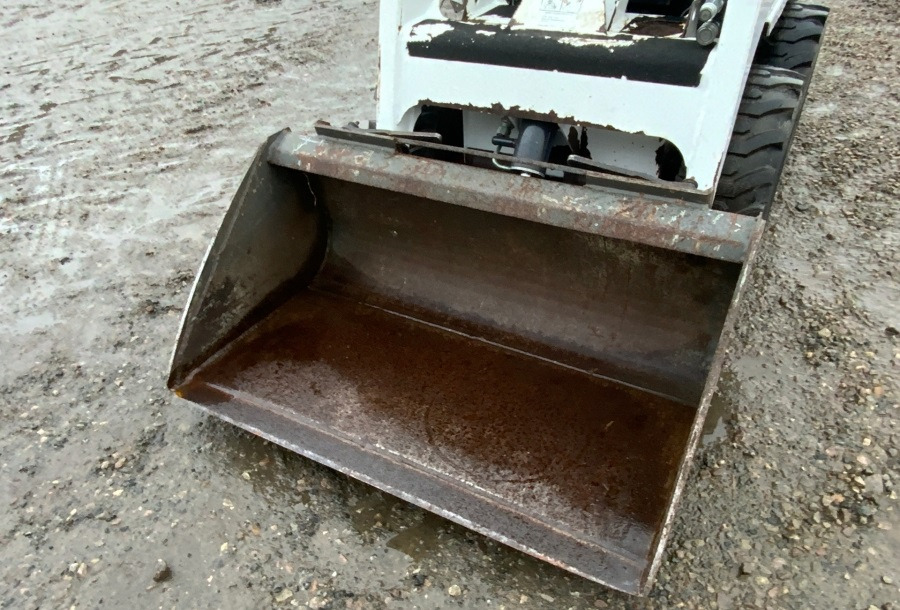 BOBCAT S70 - Mini chargeuse: photos 3 BOBCAT S70 - Mini chargeuse: photos 3