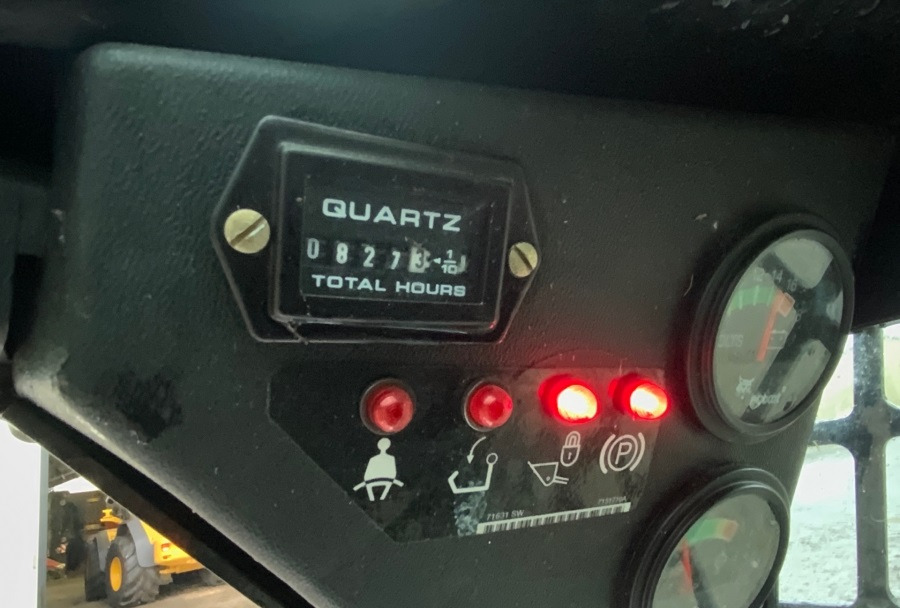 BOBCAT S70 - Mini chargeuse: photos 4 BOBCAT S70 - Mini chargeuse: photos 4